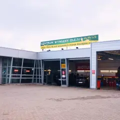 Co się wymienia przy wymianie oleju, aby uniknąć kosztownych napraw?