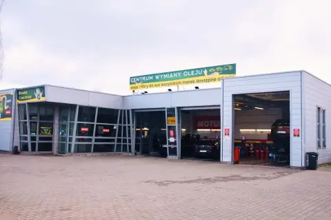 Co się wymienia przy wymianie oleju, aby uniknąć kosztownych napraw?