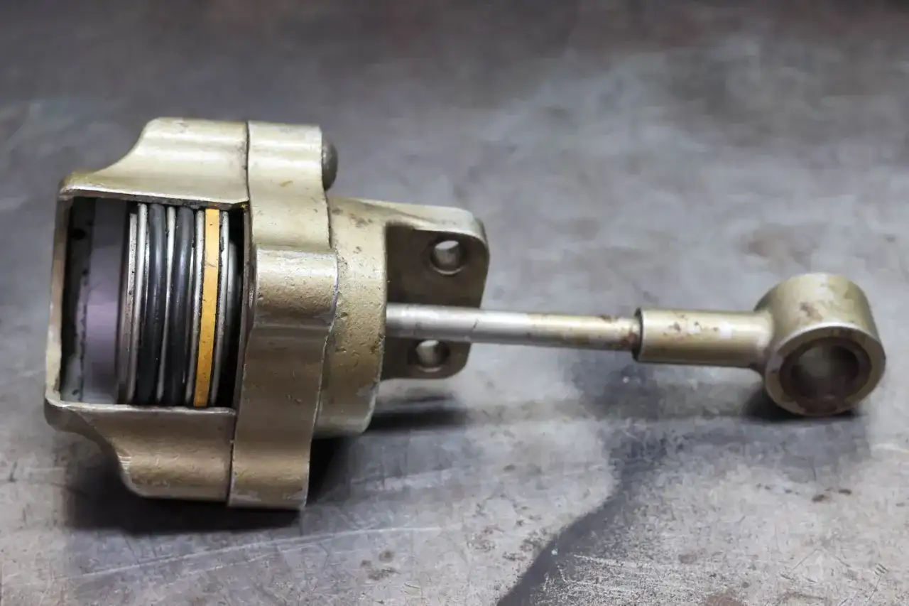 Wastegate w turbosprężarce - jak działa i kiedy sprawia kłopoty